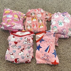 Little Sleepies Lot of 5 pajamas. Size 7/8